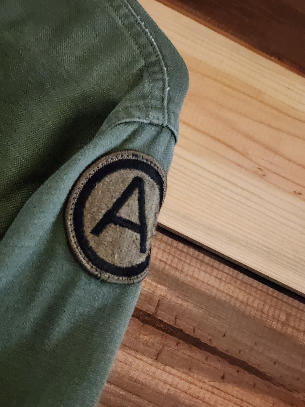 Vintage U.S. Army Olive Green Military Field Jacket - Picture 3 of 7